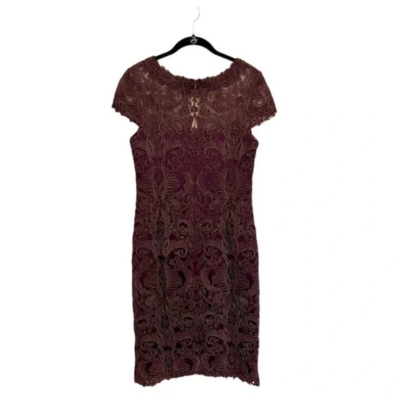 Tadashi Shoji Burgundy Corded Embroidery On Tulle Cap Sleeve Sheath Dress SZ 10 - Picture 4 of 9